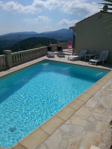 pool vorne